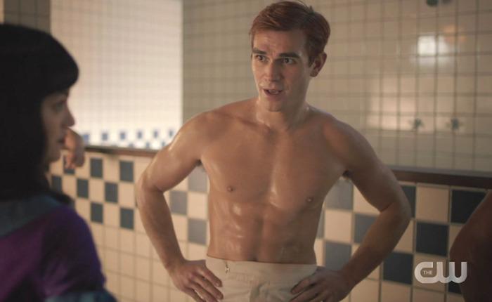 KJ Apa Turns 29 and More Guys Showing Ass on Gay Cams