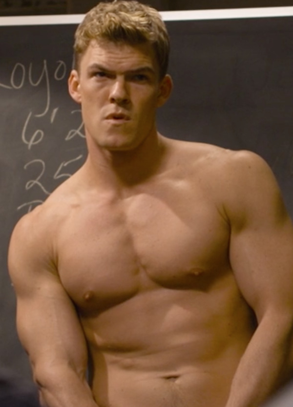 Alan Ritchson Nude Scenes 29079