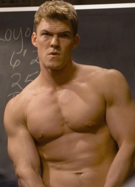 Alan Ritchson Nude Scenes 29079