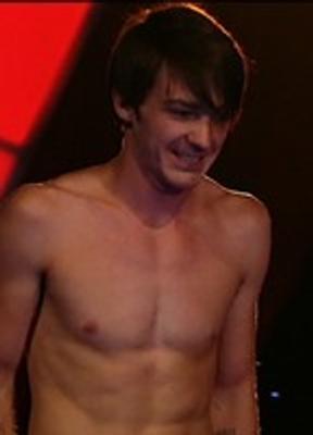 Drake Bell Nude 39300
