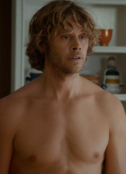 Eric Christian Olsen Nude Scenes 36051