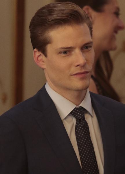 Hunter Parrish Nude Photos 33585