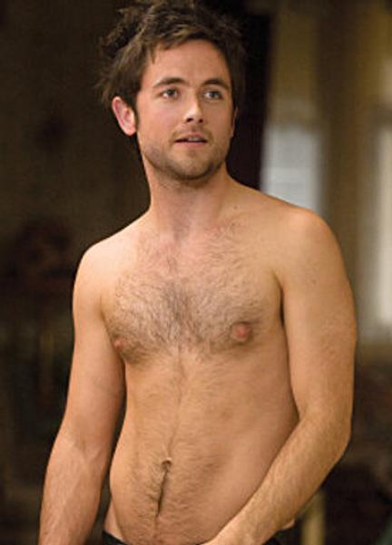 Justin Chatwin Nude Photos 5913