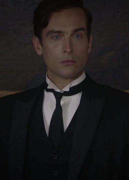 Tom Mison Naked 57390