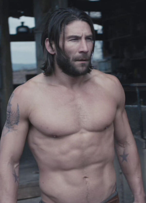 Zach McGowan