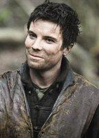Joe Dempsie Nude Photos 3689