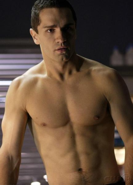 Sexy Sam Witwer 5600