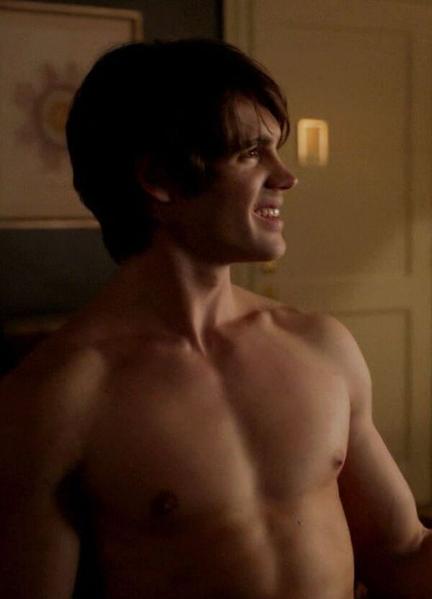 Steven R. McQueen Hot Scenes 29406