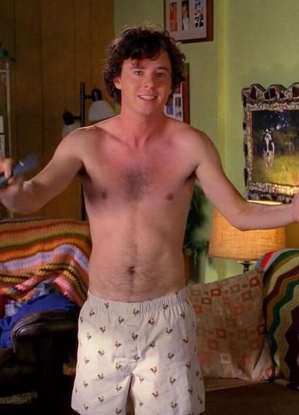 Sexy Charlie McDermott 29436