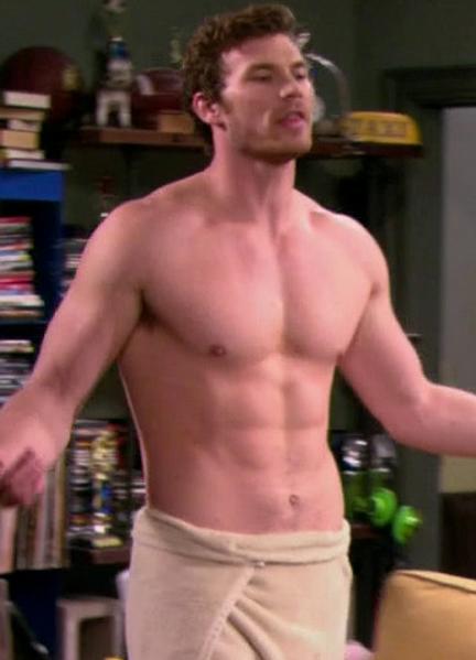 Derek Theler Nude Photos 36717