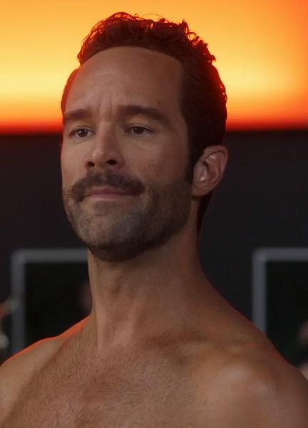 Chris Diamantopoulos Nude 39528