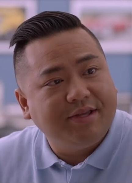 Andrew Phung Nude Photos 33033