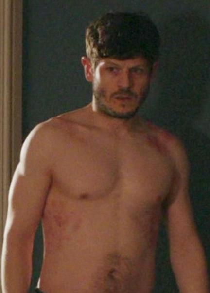 Iwan Rheon Nude Photos 65945