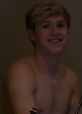 Niall Horan Naked 35490