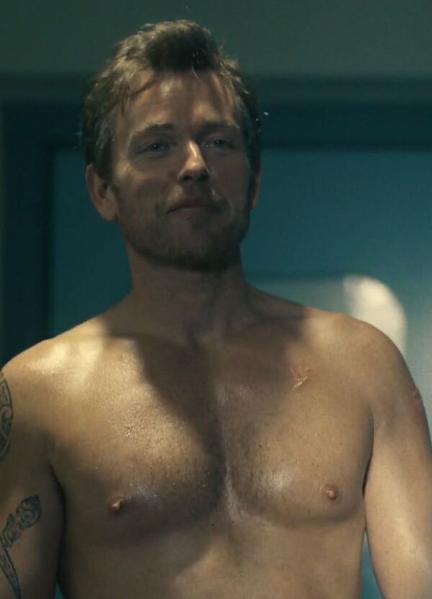 Sexiest Jonathan Scarfe Scenes 30831