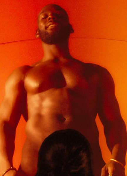 Kofi Siriboe Nude 36312