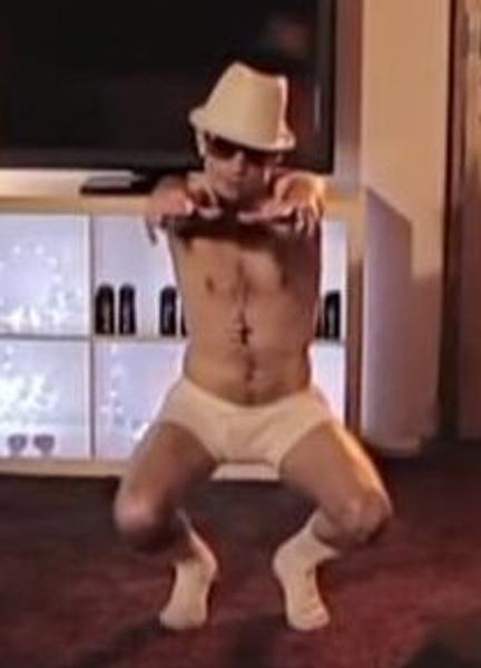 Sebastian Cardinal Nude Photos 31293