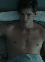 Brenton Thwaites Bathing Suit Bulge 35223