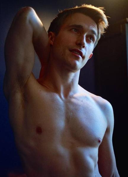 Ben Baur Naked 12594