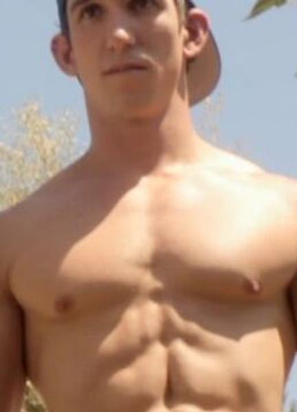 Greg McKeon Nude 30072