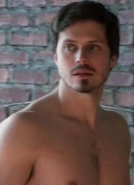 Sexiest Jake Robinson Scenes 48867