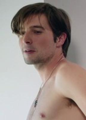 Roberto Aguire Nude Scenes 43143