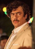 Benicio Del Toro Bathing Suit Sexy 41805