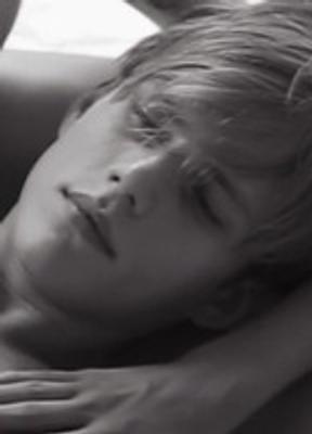 Sven Stoop Sexy Shirtless 50250
