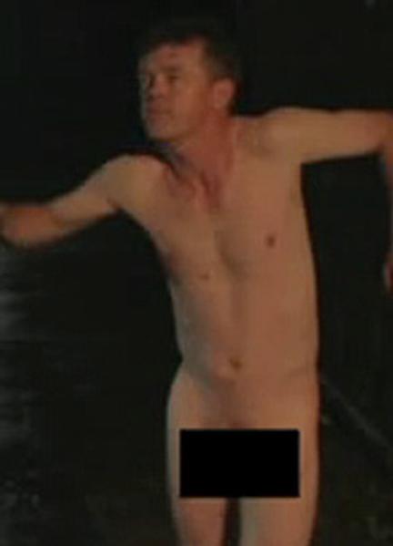 Ian Donnelly Nude 48348