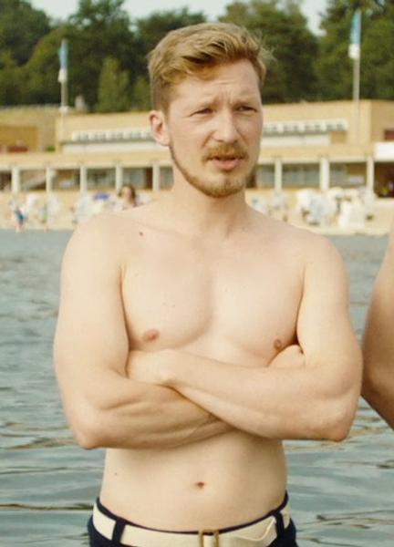 Jacob Matschenz Nude Scenes 40215