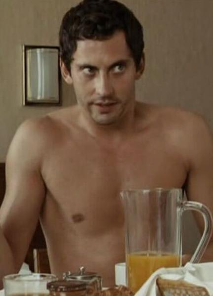 Paco León Nude Scenes 32367