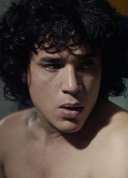 Nicolás Gold Nude Scenes 62451
