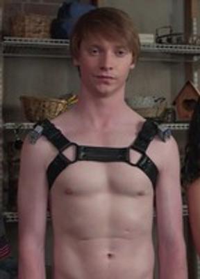 Calum Worthy Naked 40158
