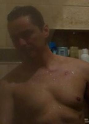 Jason Turner Shirtless 51012