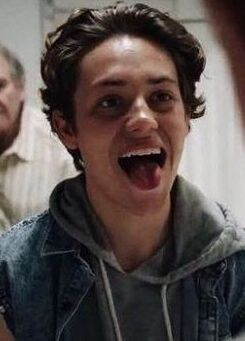 Ethan Cutkosky Naked 30030