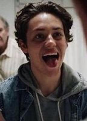 Ethan Cutkosky Naked 30030