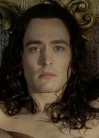 Alexander Vlahos Nude Photos 40389
