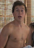 Sexy Skyler Gisondo 30084