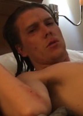 Alex Cameron Sexy Shirtless 48648