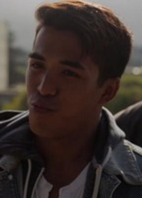 Kyle Cabral Gay Shirtless 26185