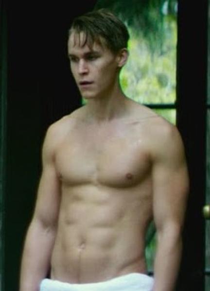 Rhys Wakefield Nude Photos 33633