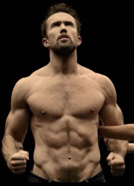 Rob McElhenney Nude 32280