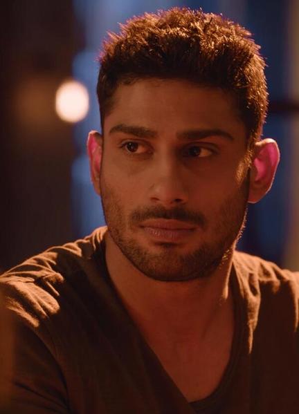 Prateik Babbar Nude Photos 29121