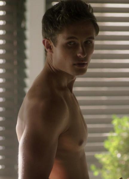 Graeme Thomas King Hot Scenes 37290