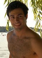 Aaron Altaras Shirtless Straight 56040