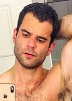 Nick Uhlenhuth Hot Scenes 61830