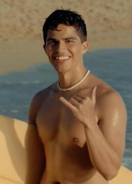 Alex Aiono Hot Scenes 61878