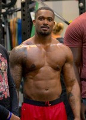 Kenneth Crawford Athlete Shirtless 66077