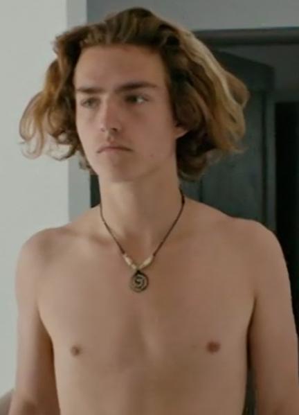 Max Kuess Naked 67114