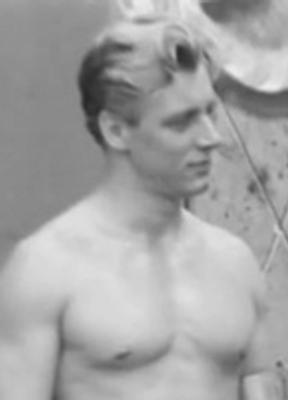 Bruce Reed Bulge Shirtless 67186